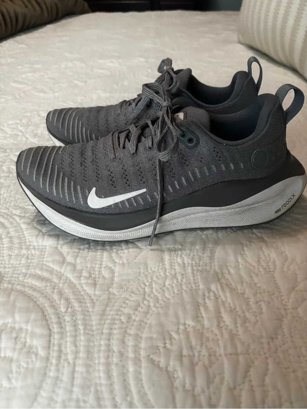 Nike Women’s Gray Running Sneakers with White Swoosh